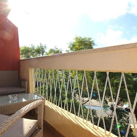 Apartment Agata In City Center Poreč Kültér fotó