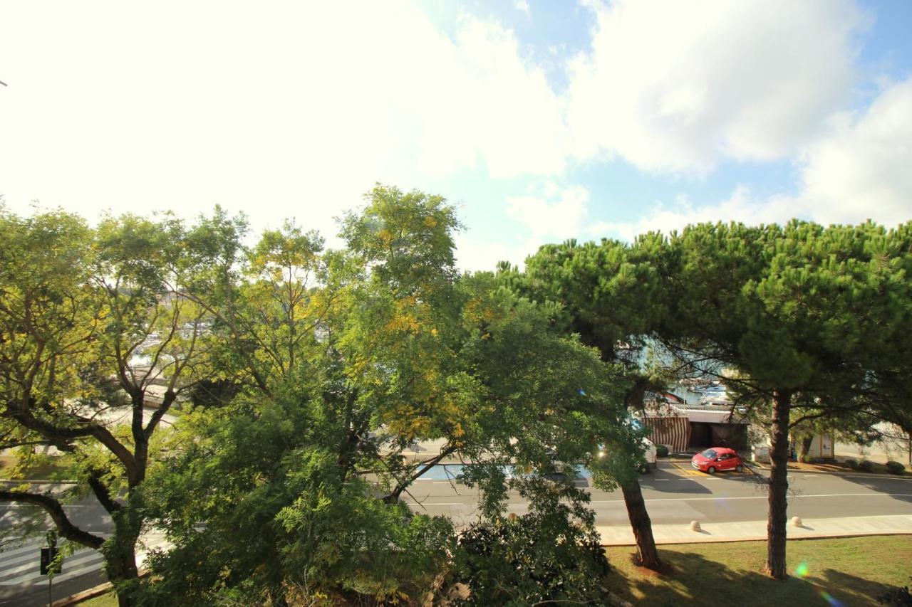Apartment Agata In City Center Poreč Kültér fotó